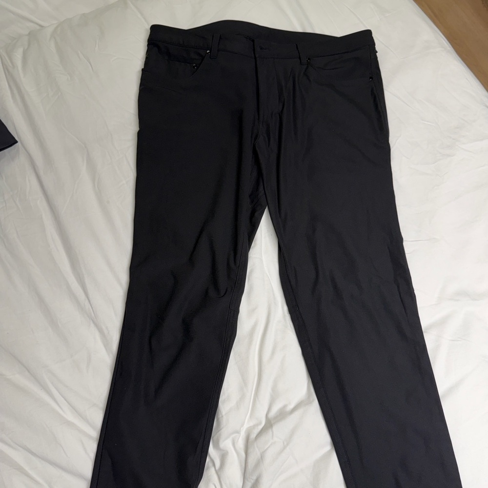 Lululemon Men's Black ABC Pants